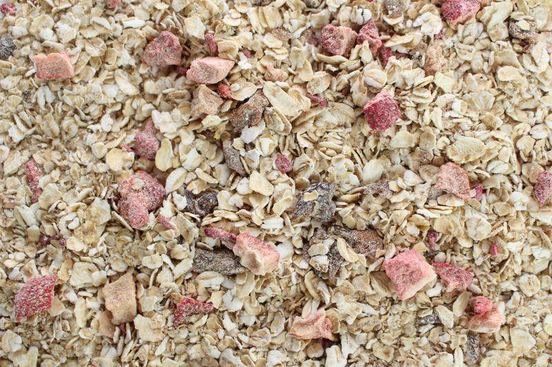 Organic Quinoa Porridge with Berries & Almonds 1kg